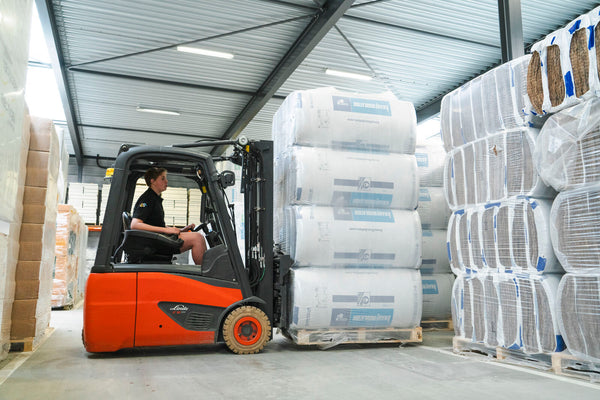 Pallet Knauf Acoustifit glaswol - 1350x600x100mm - Rd 2,70